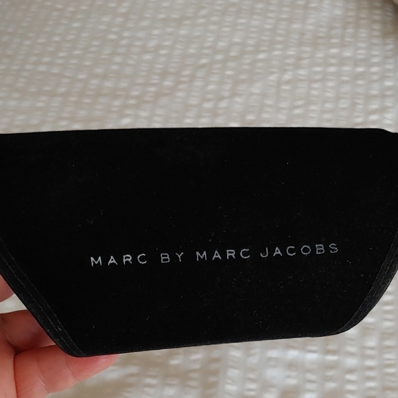 Marc by Marc Jacobs Black Sunglass / Eyeglass Case - Picture 1 of 12
